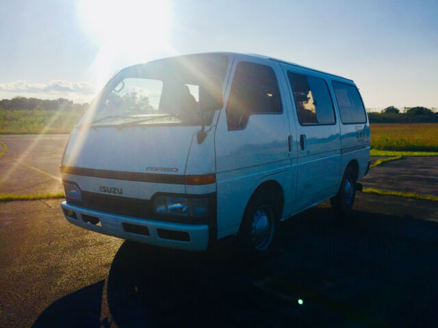 1992 isuzu fargo diesel van - 5 speed 14k actual miles rhd jdm - ships anywhere