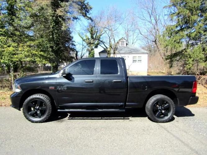 2015 ram 1500 crew cab express pickup 4d 5 1/2 ft in maple shade, new jersey