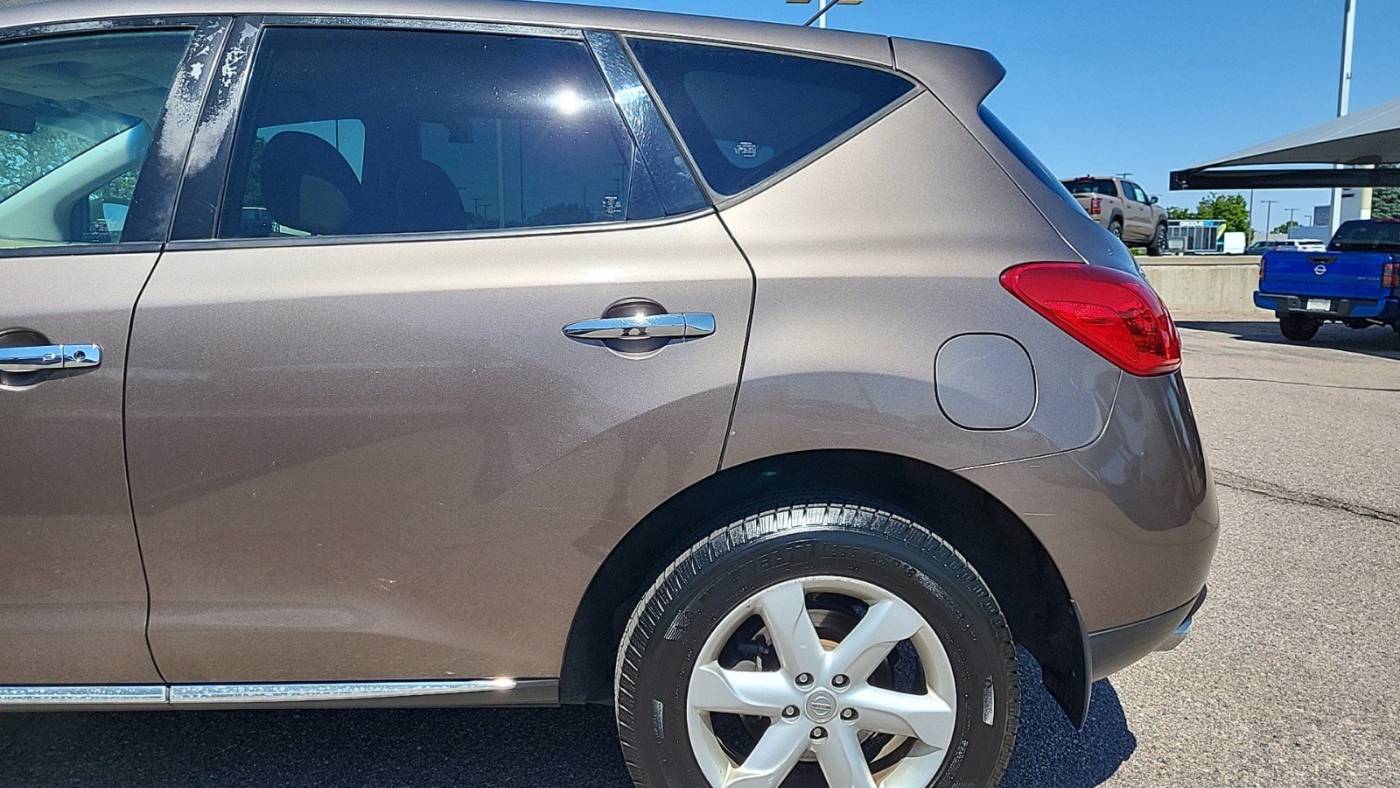 2010 nissan murano s