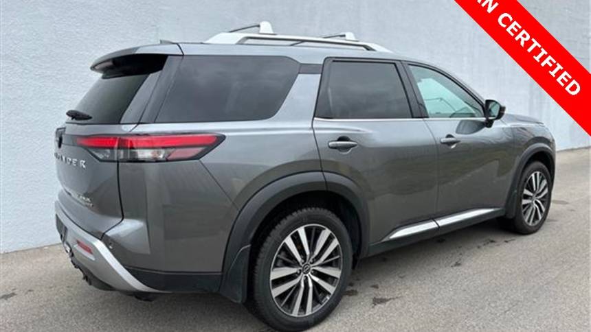 2022 nissan pathfinder platinum