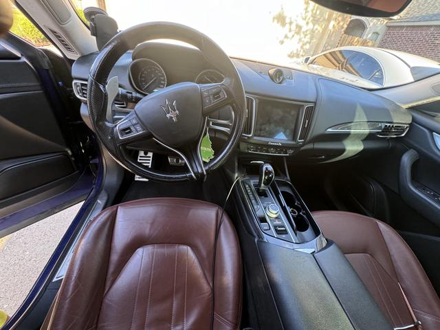 2017 maserati levante s