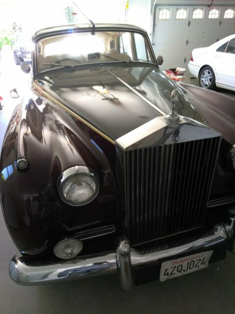 1962 rolls-royce silver cloud ii tan leather interior