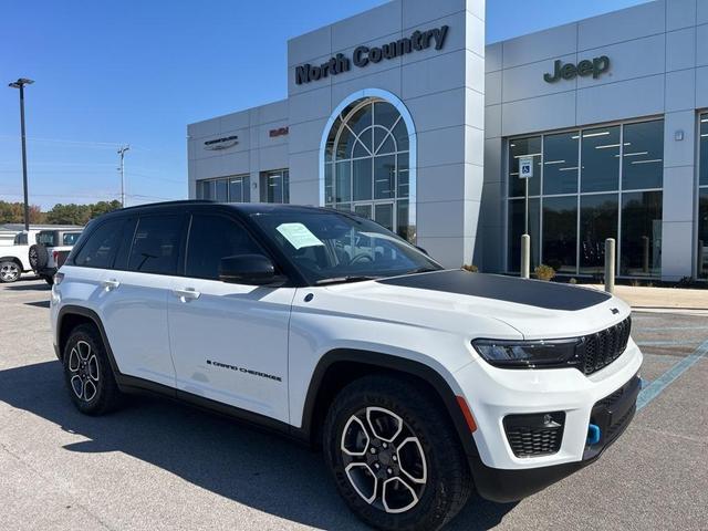2023 jeep grand cherokee 4xe trailhawk