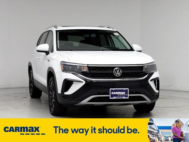 2022 volkswagen taos se