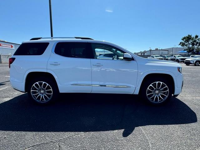 2022 gmc acadia denali