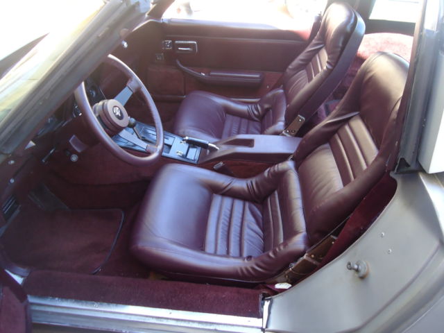 1980 corvette - 26,473 actual miles - gorgeous - priced to sell - beautiful car