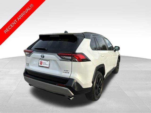 2024 toyota rav4 hybrid se