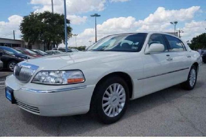 2005 lincoln town car signature in san antonio, tx