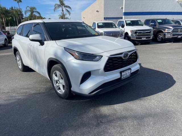 2022 toyota highlander l