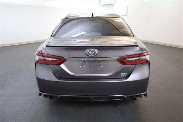 2022 toyota camry xse