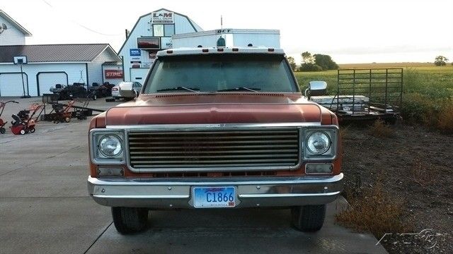 1976 chevrolet c10 pickup truck, new crate motor, auto trans, garaged, project