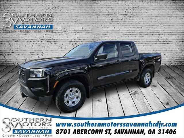 2022 nissan frontier s