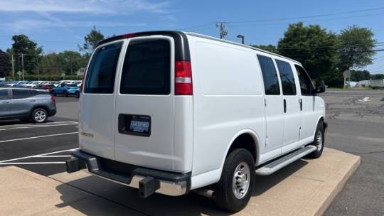 2022 chevrolet express 2500