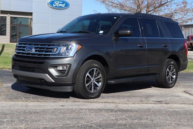 2018 ford expedition xlt