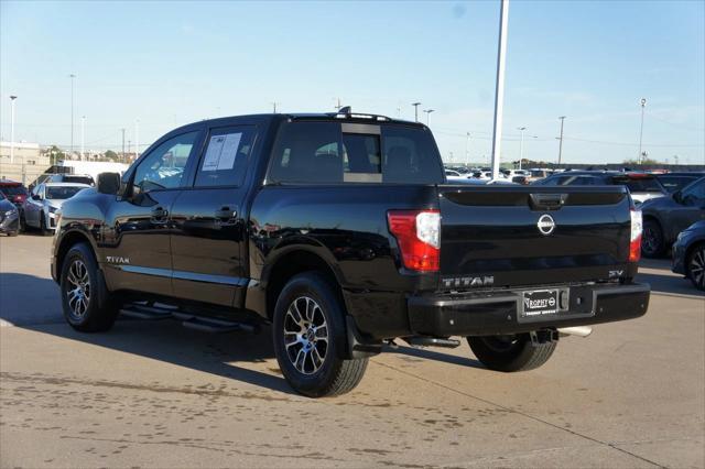 2024 nissan titan sv