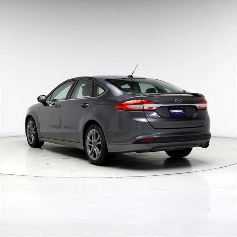 2017 ford fusion se