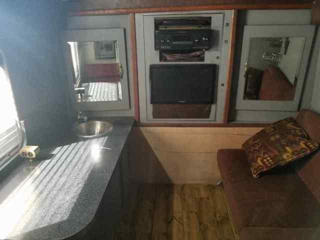 1975 silver eagle tour bus entertainer