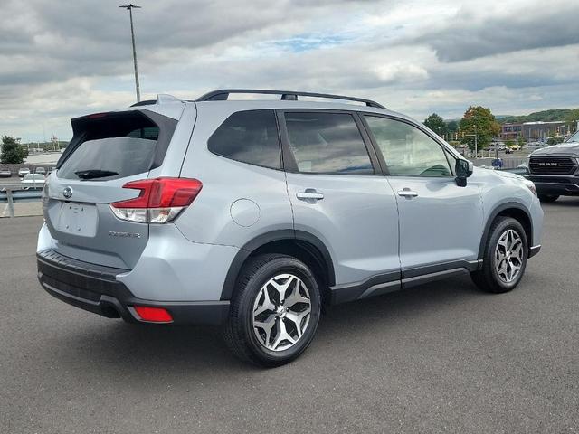 2021 subaru forester premium