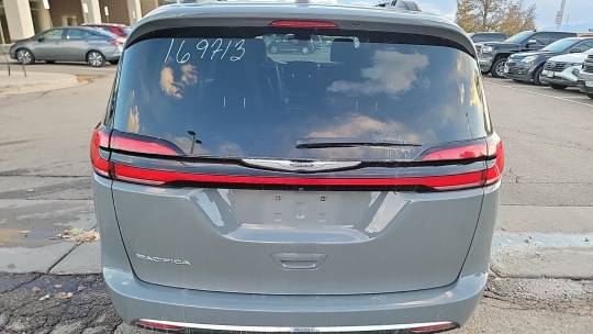 2022 Chrysler Pacifica