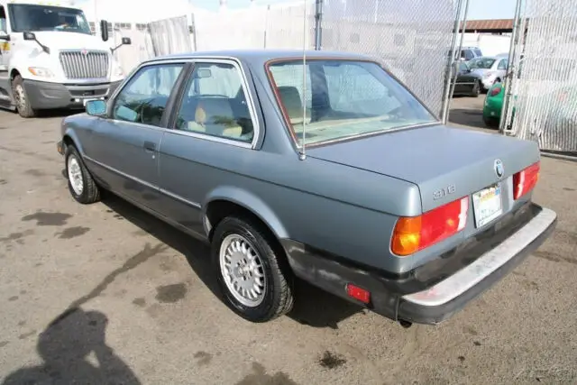1984 bmw 318i 5-speed manual 4 cylinder no reserve