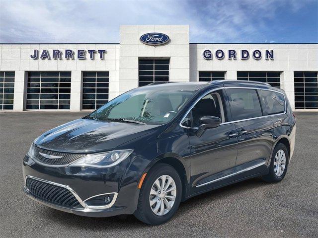 2020 chrysler pacifica touring-l
