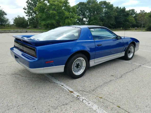 1990 pontiac firebird trans am ws6 tuned port v/8. rare color combo! nice!