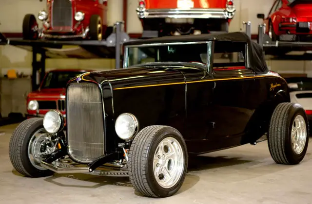 boyd coddington built 1932 ford cabriolet, 302 motor, all leather $250,000 build