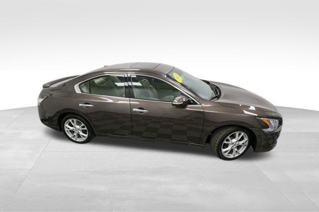 2013 nissan maxima sv