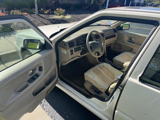 2000 volvo s70 glt