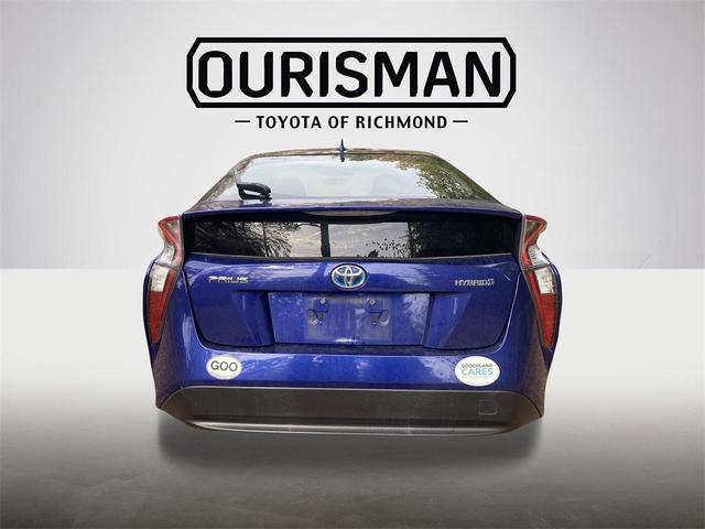 2016 toyota prius two