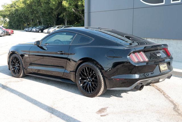 2017 ford mustang gt premium