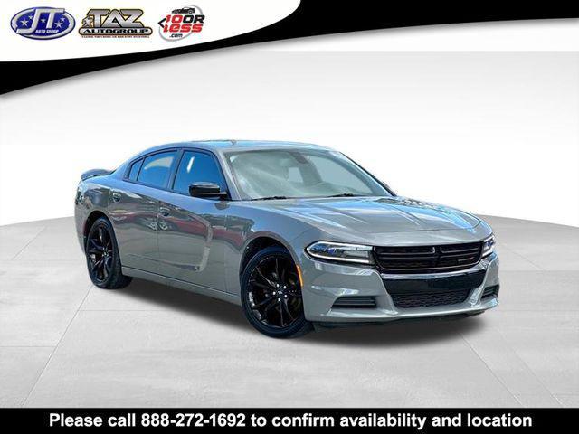 2017 dodge charger se