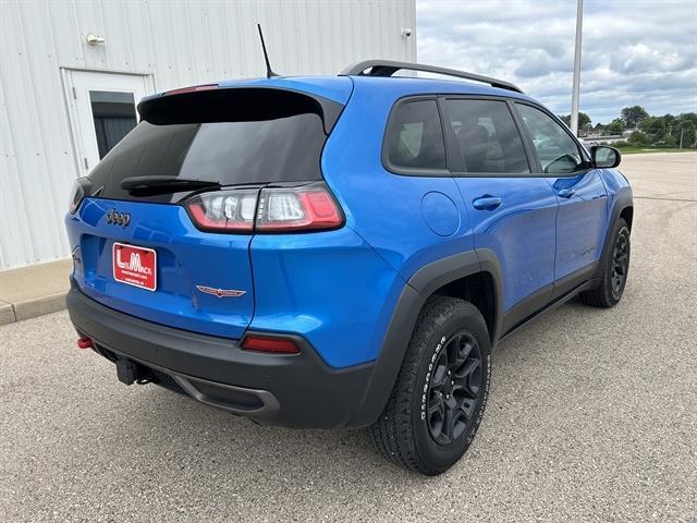 2020 jeep cherokee trailhawk