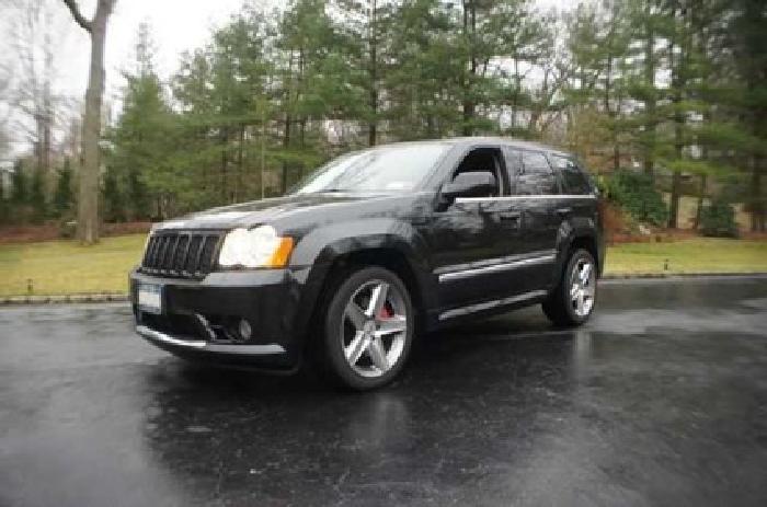 used 2009 jeep grand cherokee 4wd 4dr srt-8 4x4 suv, 29,303 miles in saint james, ny
