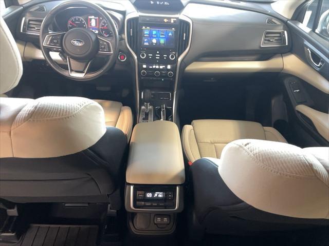2022 subaru ascent premium 8-passenger