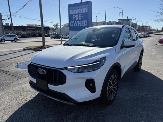 2023 ford escape base