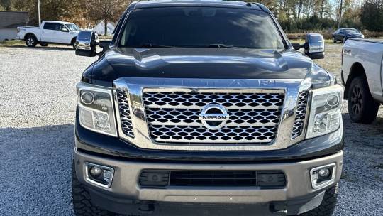2016 Nissan Titan