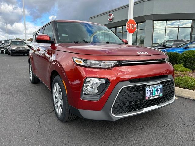 2022 kia soul lx