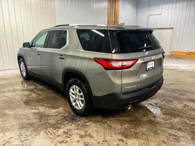 2018 chevrolet traverse lt cloth