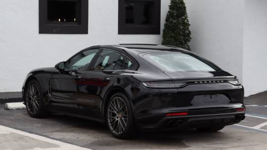 2023 Porsche Panamera