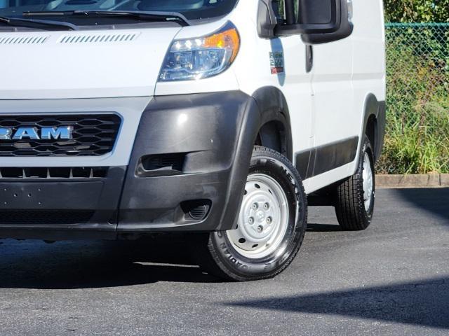 2021 ram promaster 2500 base