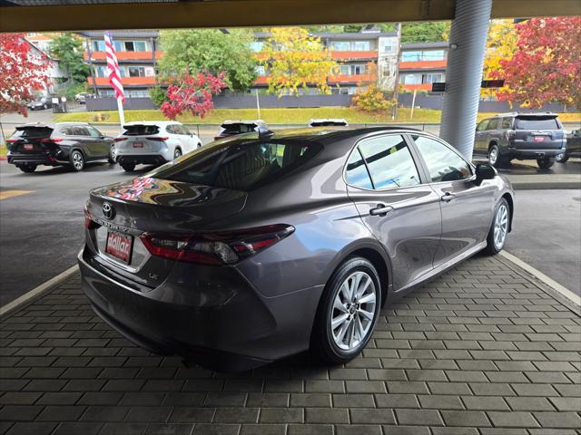 2023 toyota camry le