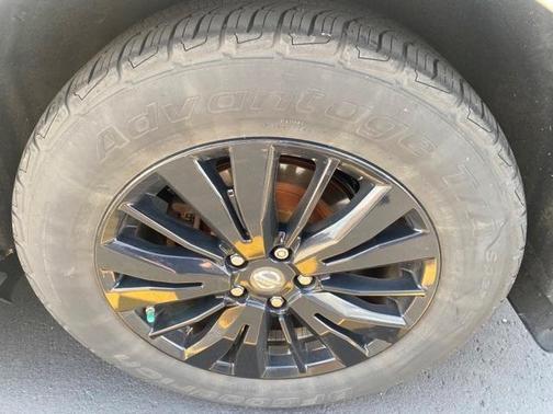 2017 nissan pathfinder in co bluffs, iowa