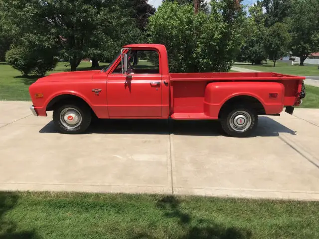 1968 chevy c-10 stepside pickup