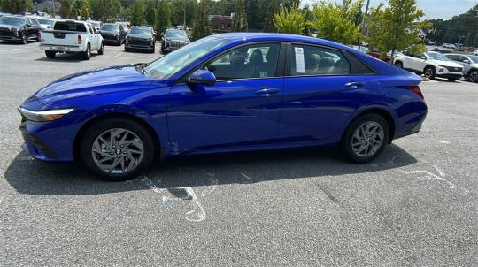 2024 Hyundai Elantra