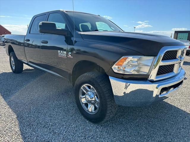 2017 ram 3500 tradesman crew cab 4x4 8' box