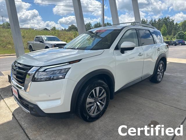 2023 nissan pathfinder sl fwd