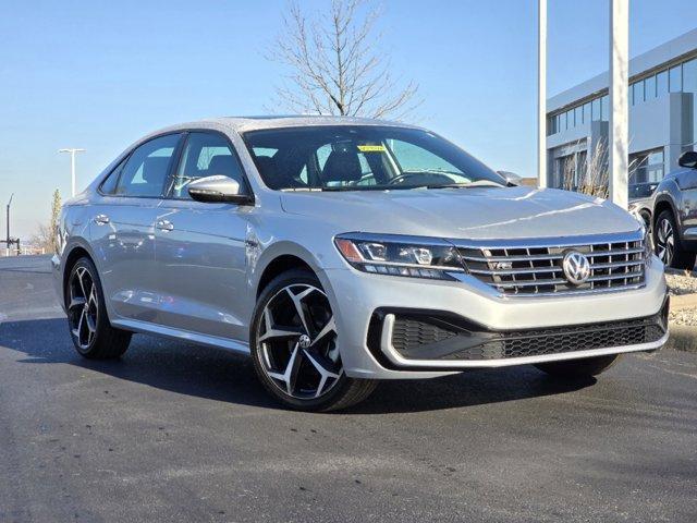 2021 volkswagen passat 2.0t r-line