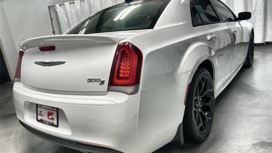 2020 Chrysler 300