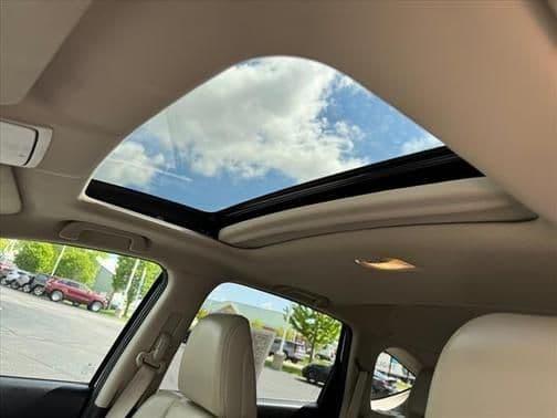 2016 honda cr-v touring in janesville, wisconsin
